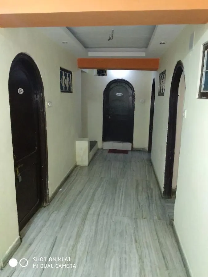 Hotel Surbhi Palace 우다이푸르