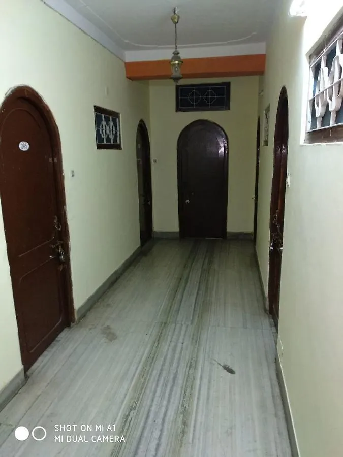 Hotel Surbhi Palace ウダイプル